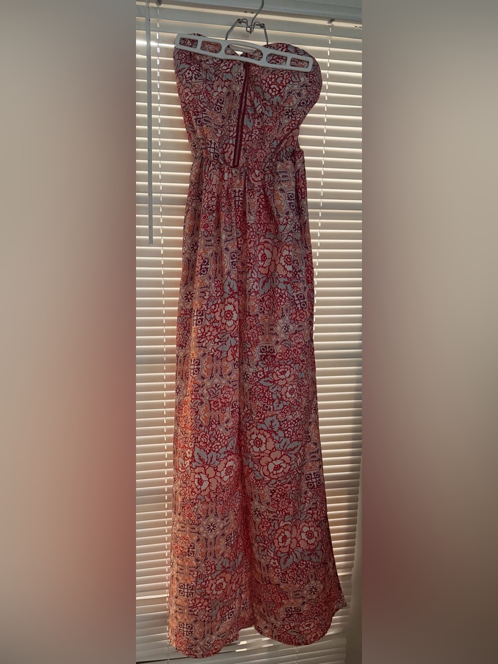 Women's Red Floral Romper - Lightweight Summer Style